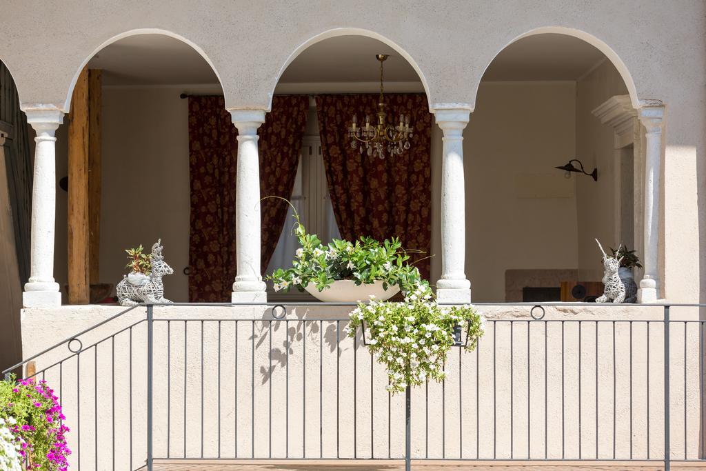 Colle Ameno Room And Breakfast Rovereto  Extérieur photo