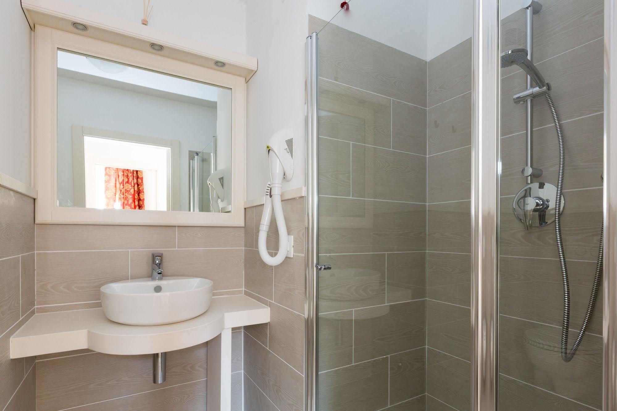 Colle Ameno Room And Breakfast Rovereto  Extérieur photo