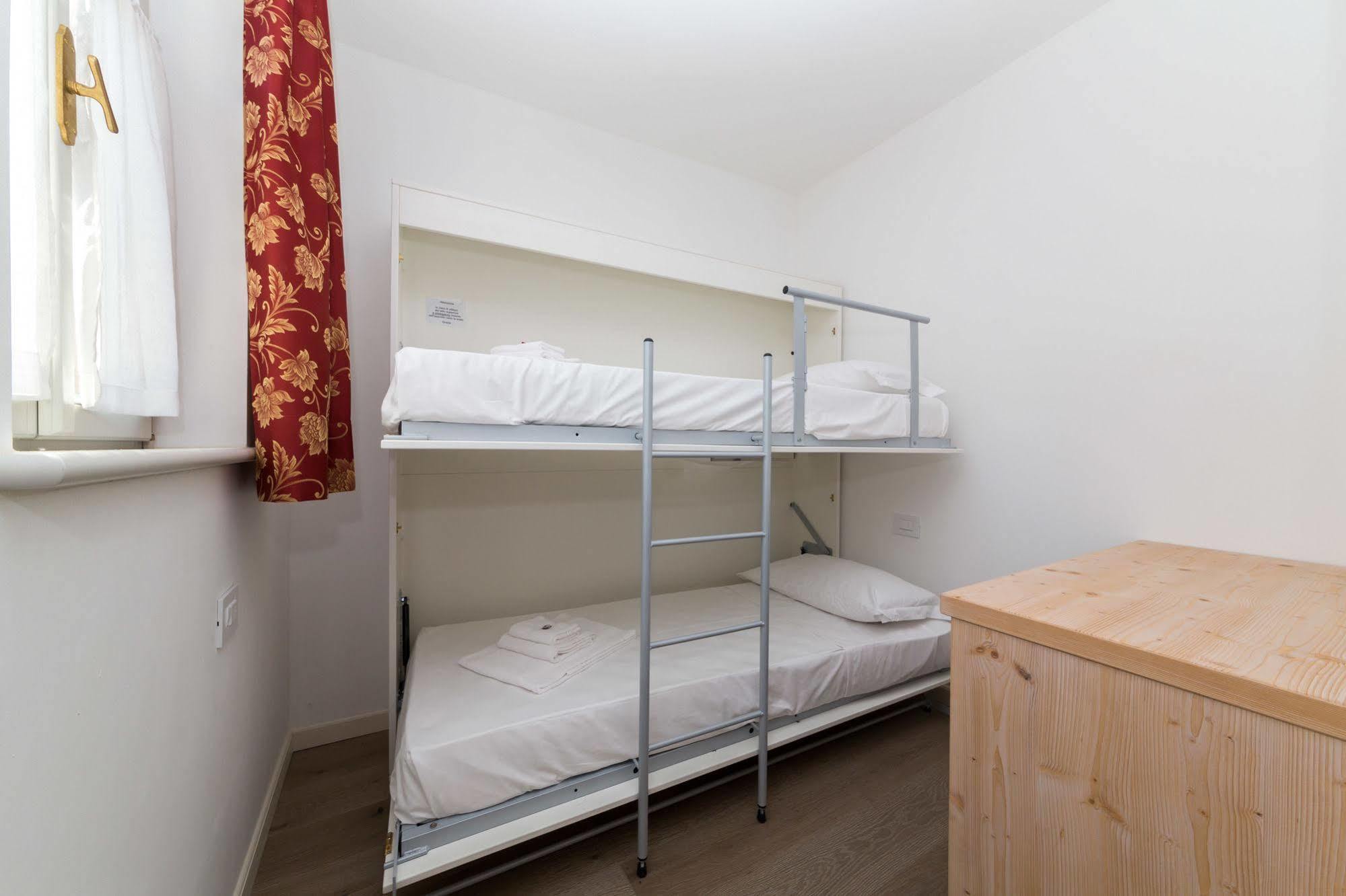 Colle Ameno Room And Breakfast Rovereto  Extérieur photo